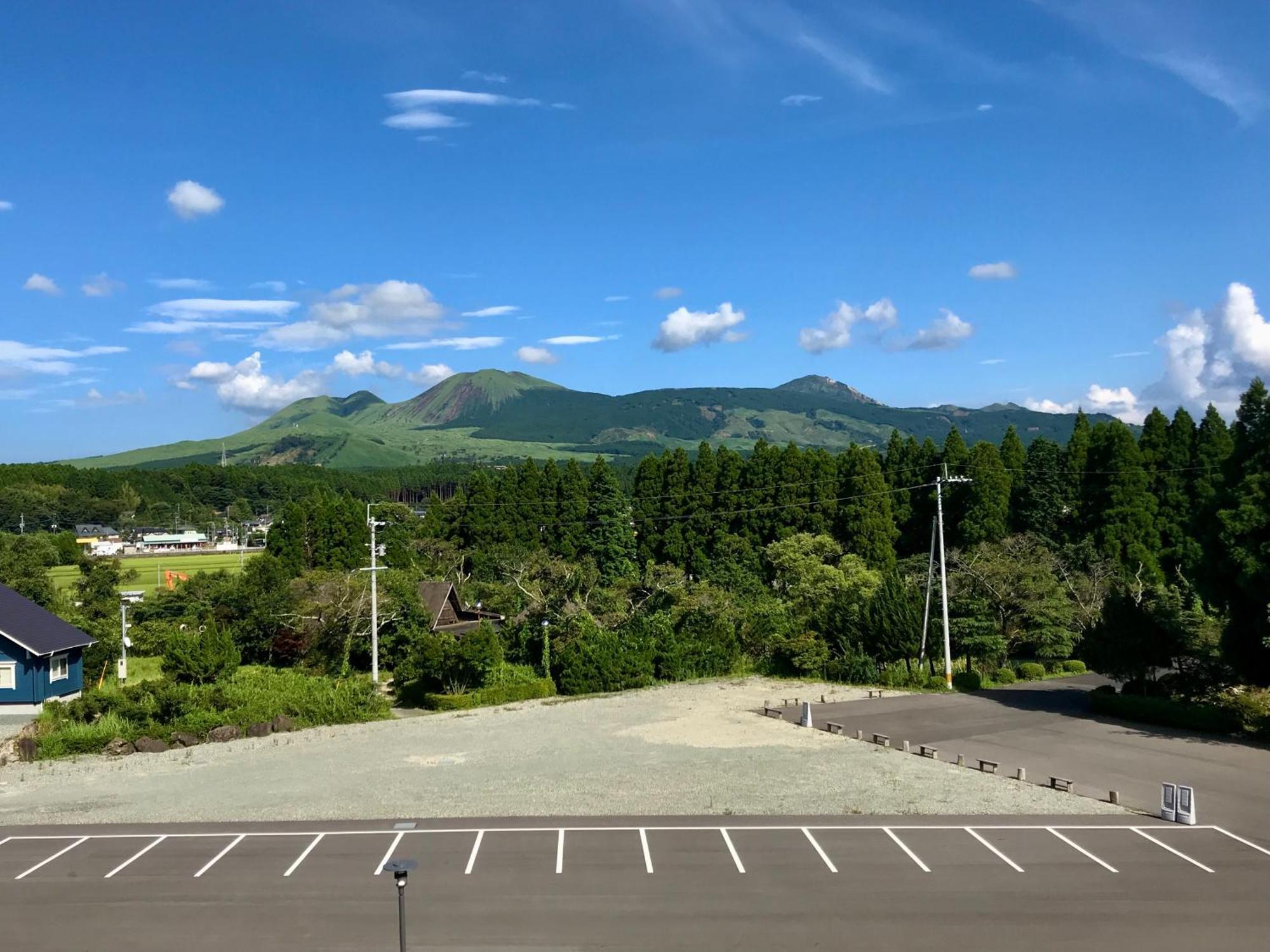 Aso Hakuun Sanso Hotel Exterior foto